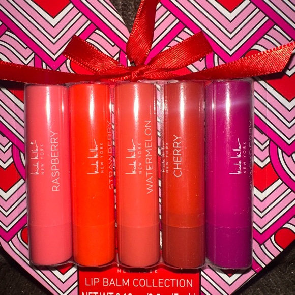 Nicole Miller Lip Balm Set-Raspberry, Watermelon, Cherry, Strawberry, Blackberry - Picture 3 of 4